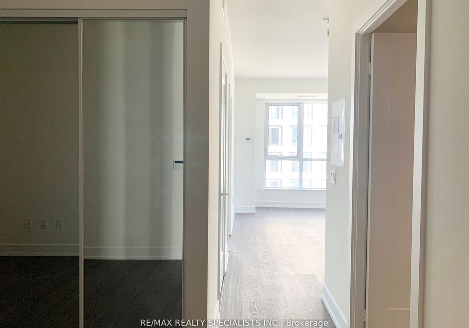 9-mabelle-avenue-toronto-etobicoke-ontario-w13717232