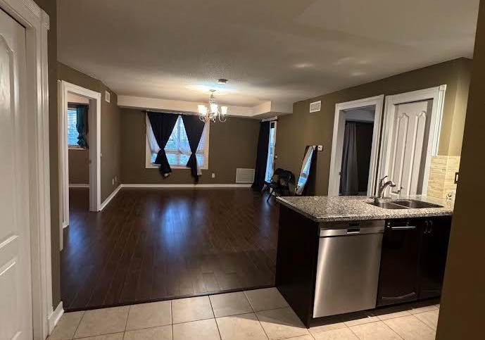 6-dayspring-circle-brampton-ontario-w13717310