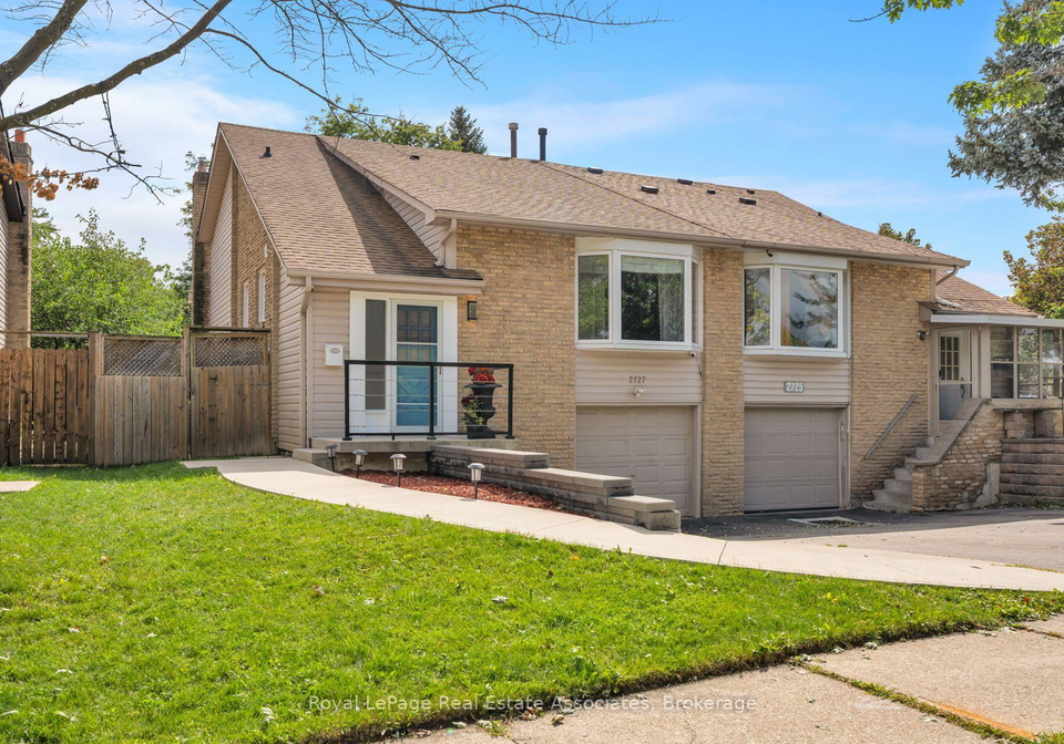 2727-bucklepost-crescent-mississauga-ontario-w13717386