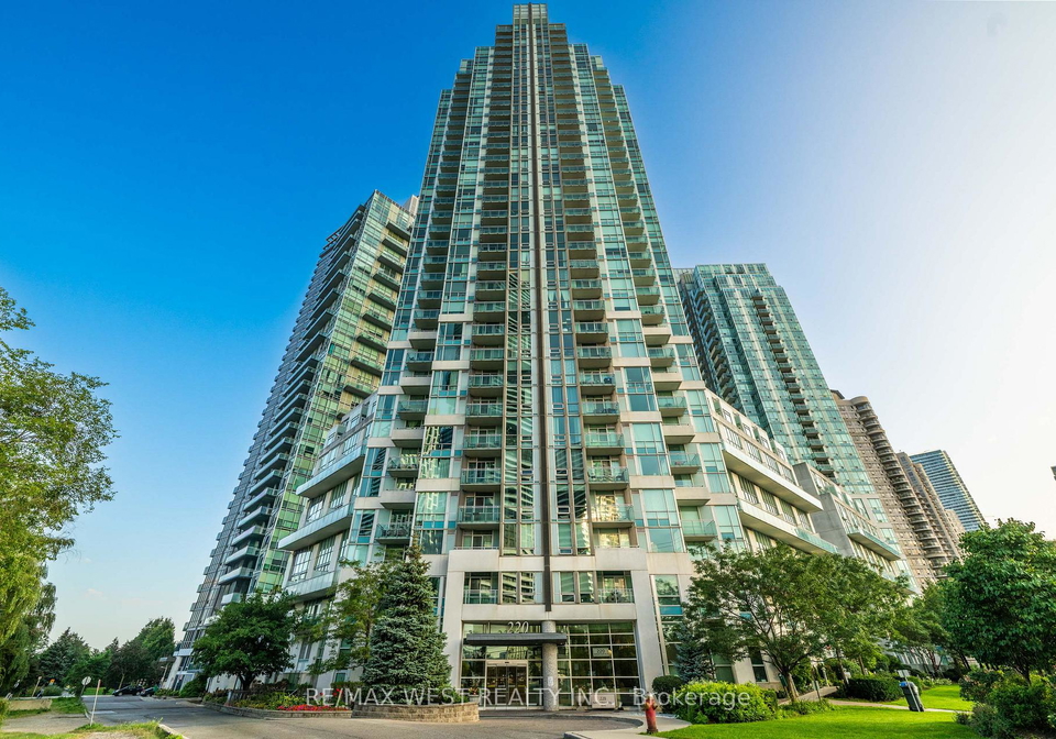 220-burnhamthorpe-road-w-mississauga-ontario-w13717428