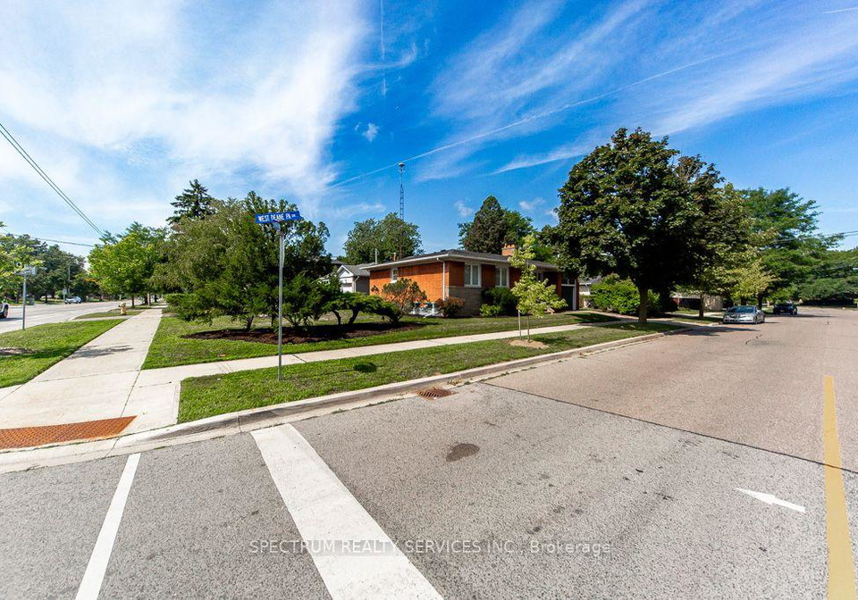 131-west-deane-park-drive-toronto-etobicoke-ontario-w13717484