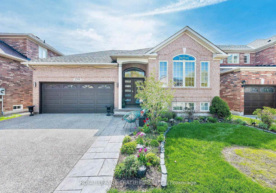 2368-foxhole-circle-oakville-ontario-w13717582