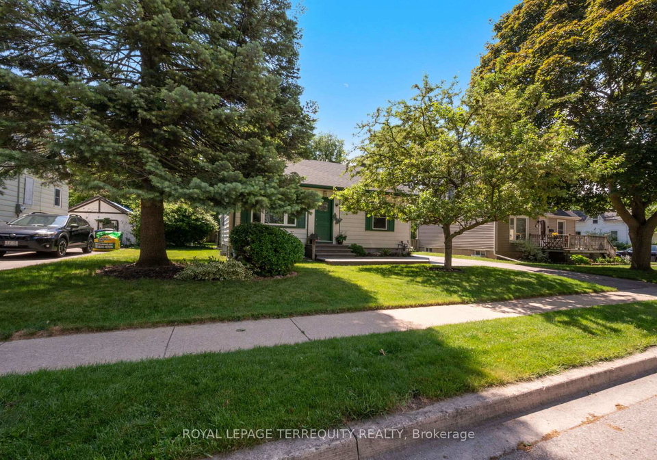 33-rogers-road-brampton-ontario-w13717600