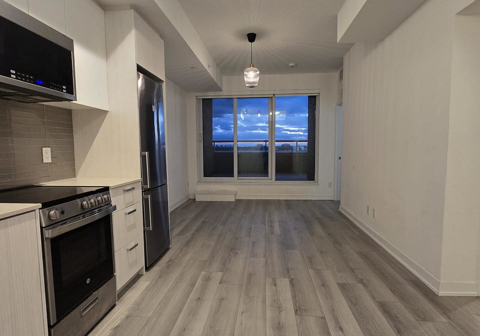 1787-st-clair-avenue-w-toronto-toronto-ontario-w13717622