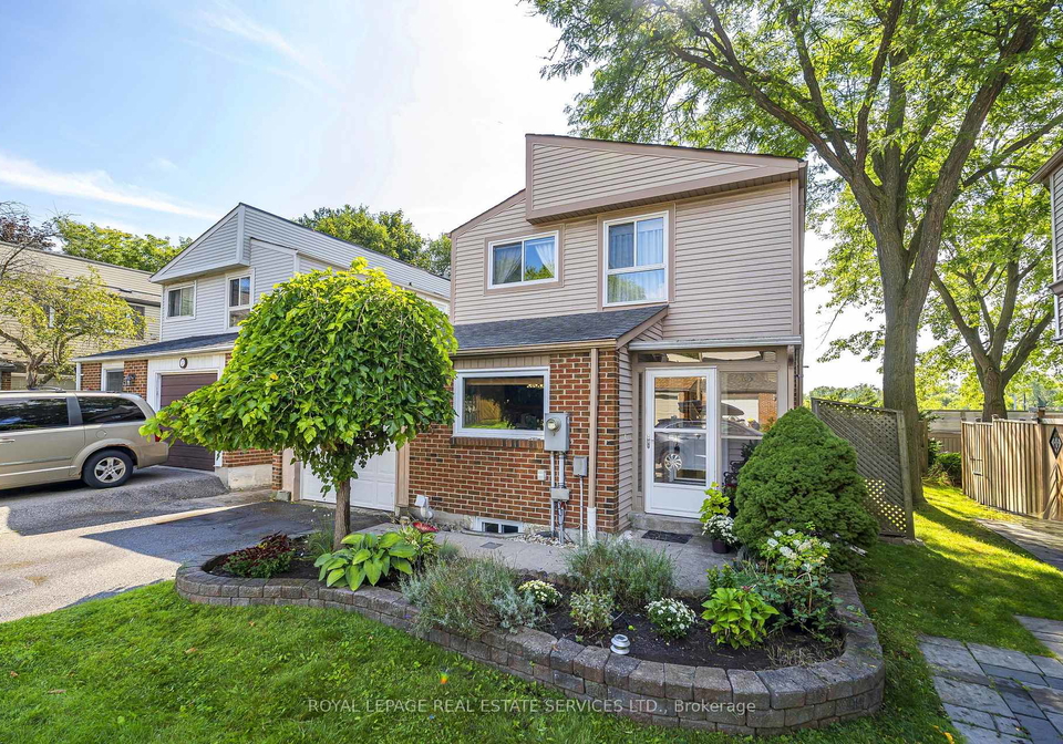 336-queen-street-s-mississauga-ontario-w13717658