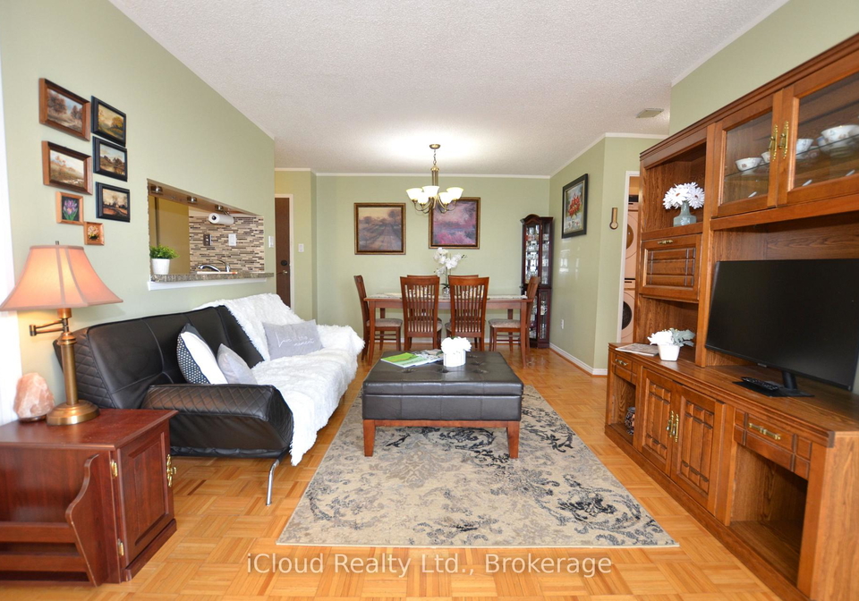 50-kingsbridge-garden-circle-mississauga-ontario-w13717694