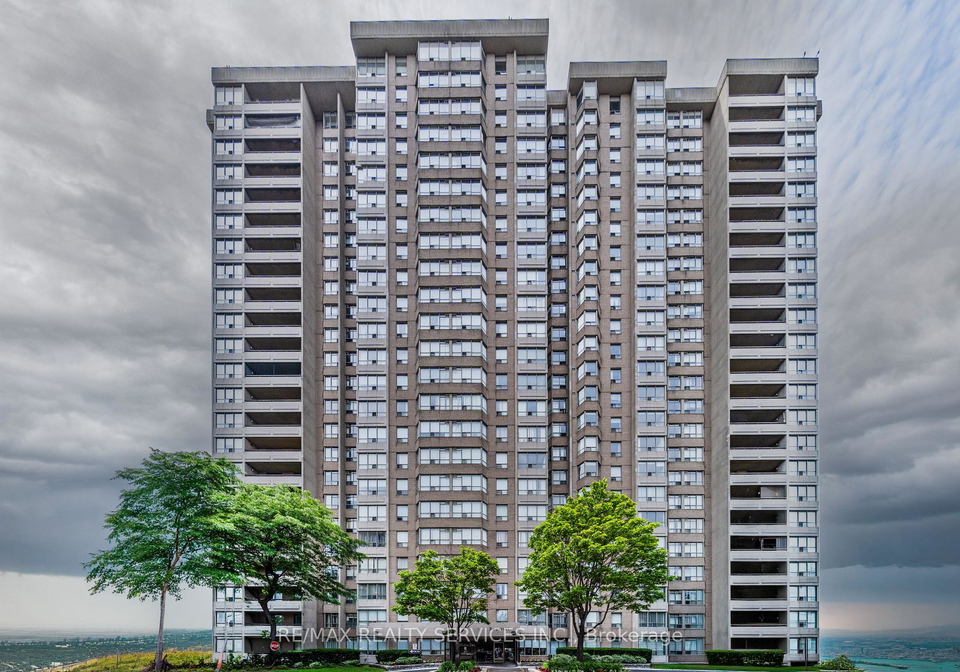 30-malta-avenue-brampton-ontario-w13717746