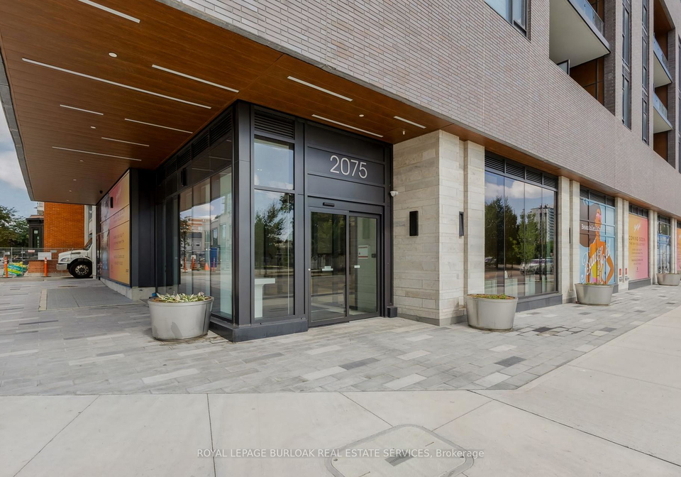 2075-lakeshore-road-burlington-ontario-w13717912