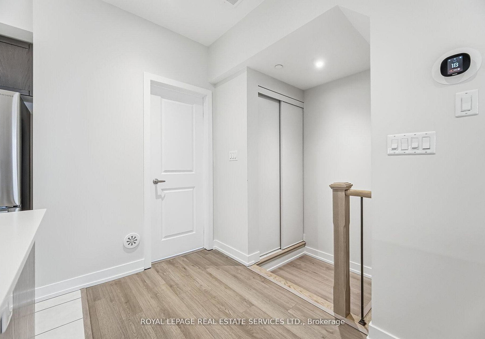 8-drummond-street-toronto-etobicoke-ontario-w13717920
