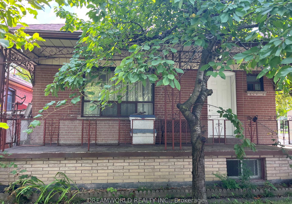 167-redwater-drive-toronto-etobicoke-ontario-w13717938