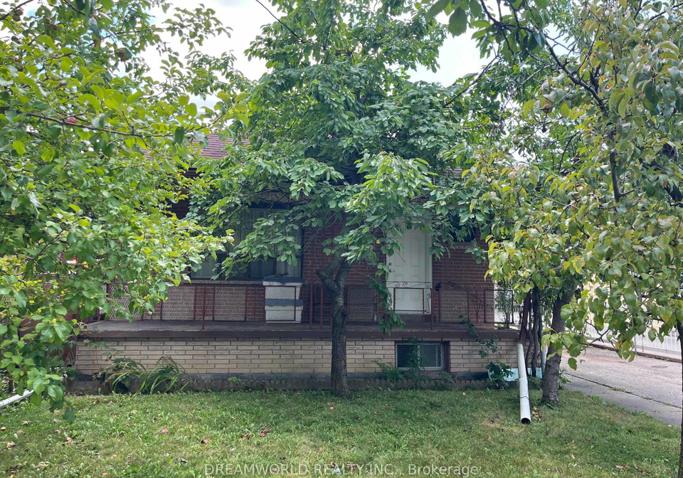 167-redwater-drive-toronto-etobicoke-ontario-w13717938