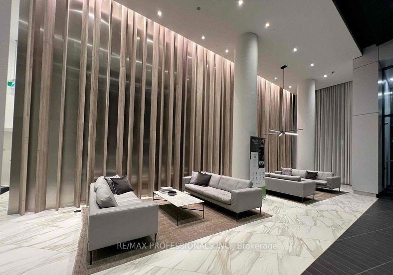 3900-confederation-parkway-mississauga-ontario-w13718022