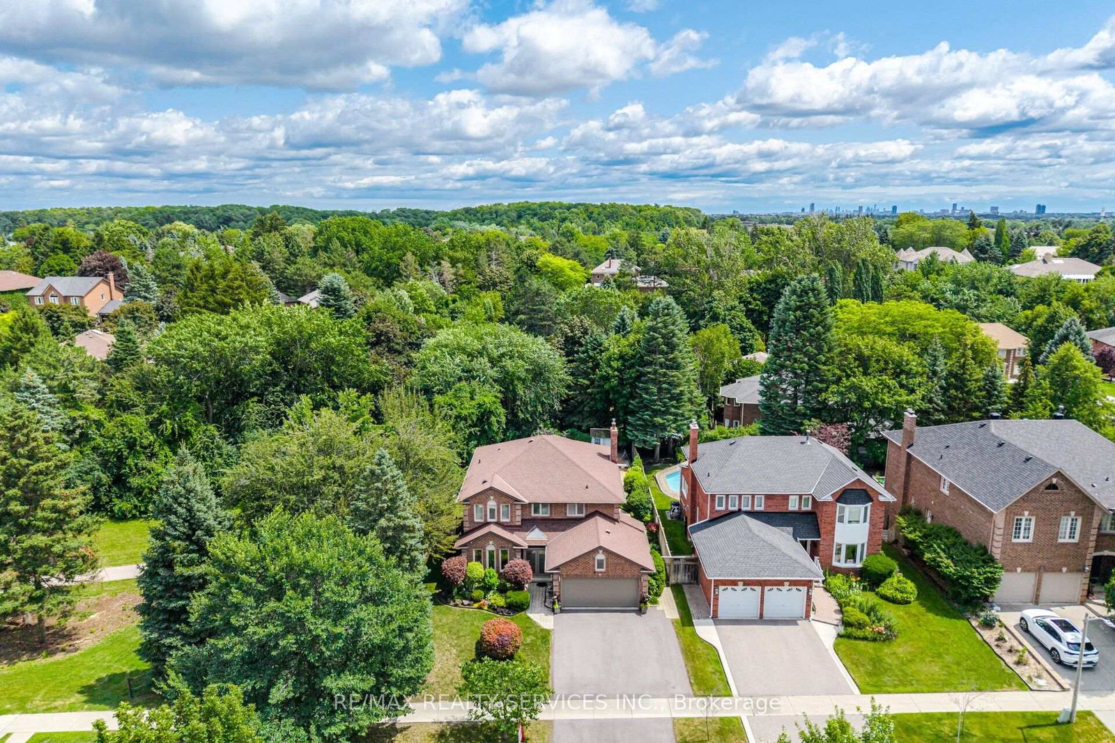 29-christie-drive-brampton-ontario-w13718032