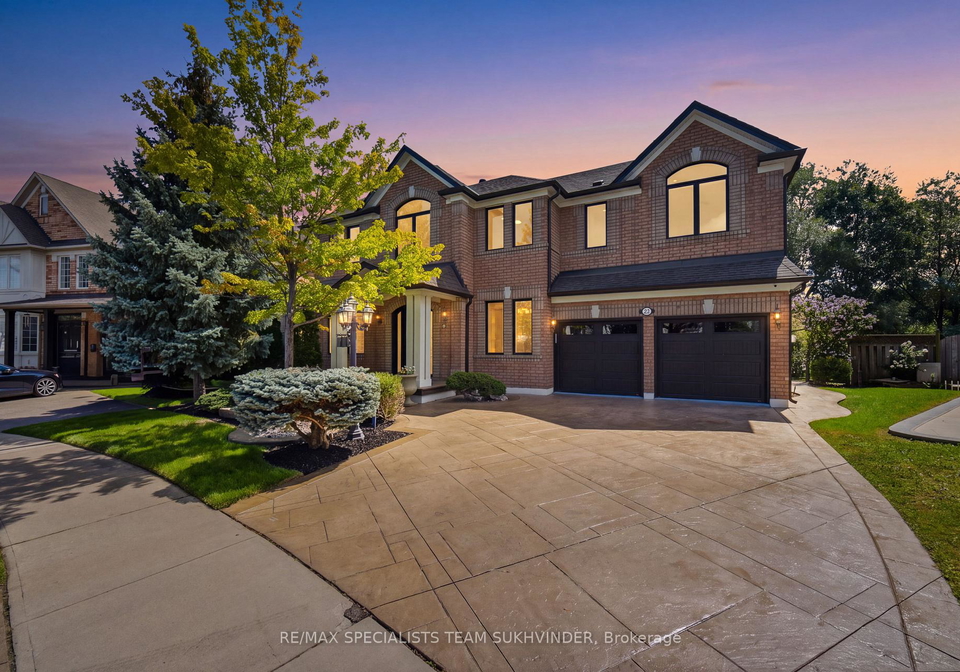 31-linstock-drive-brampton-ontario-w13718100