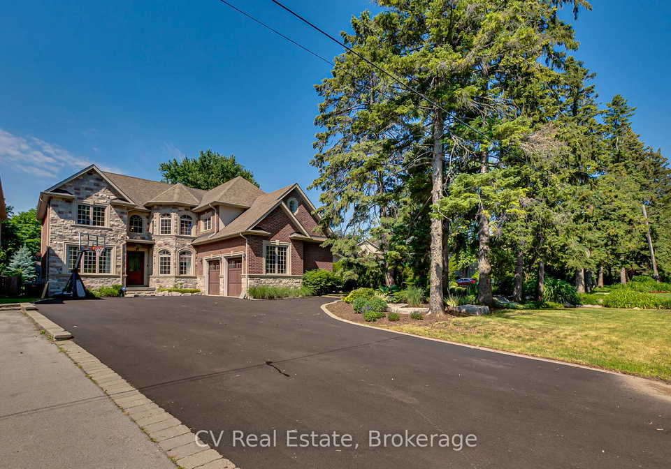 468-chartwell-road-oakville-ontario-w13718242