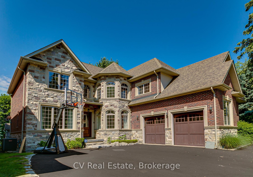 468-chartwell-road-oakville-ontario-w13718242