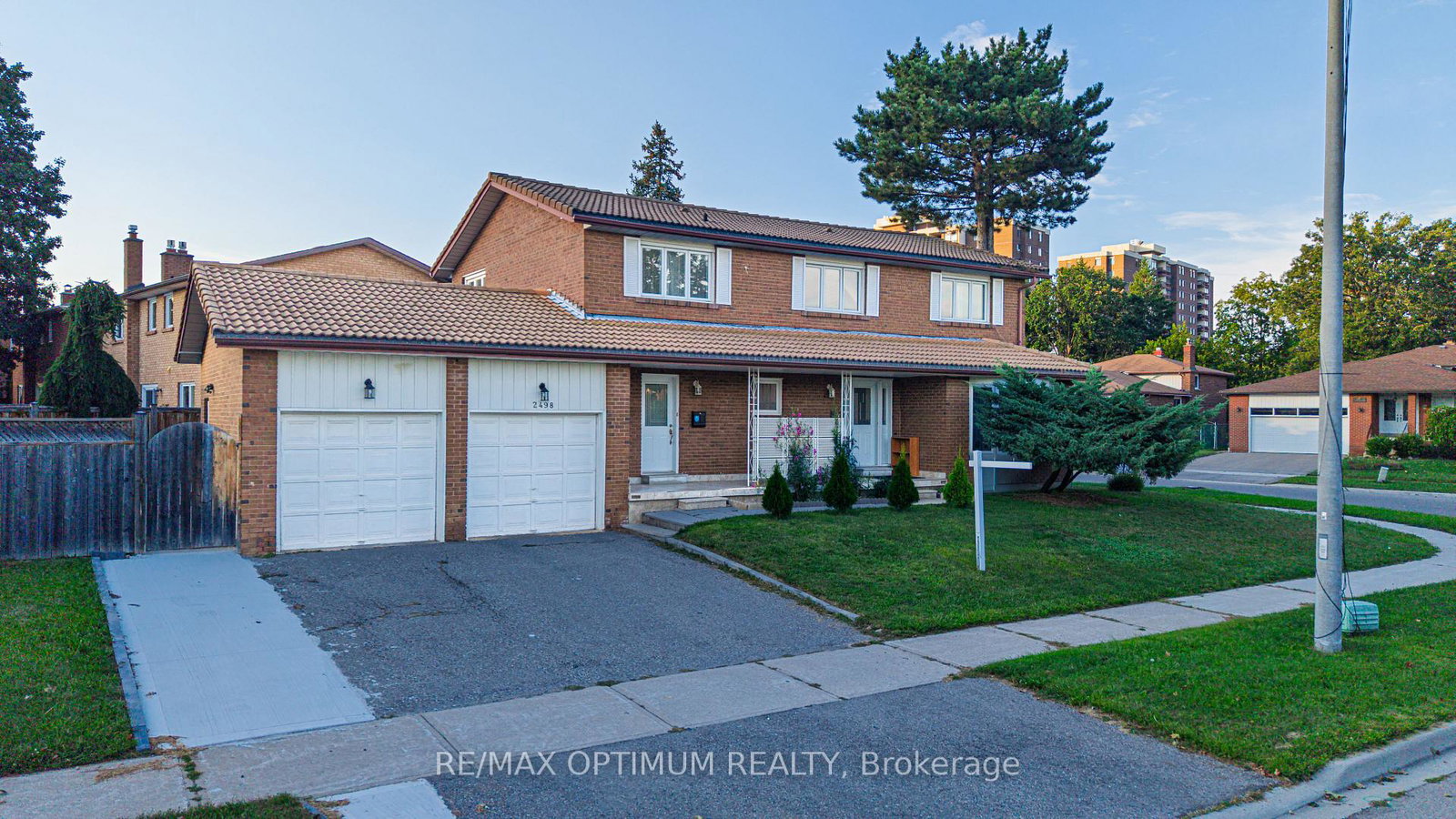 2498-privet-crescent-mississauga-ontario-w13718282