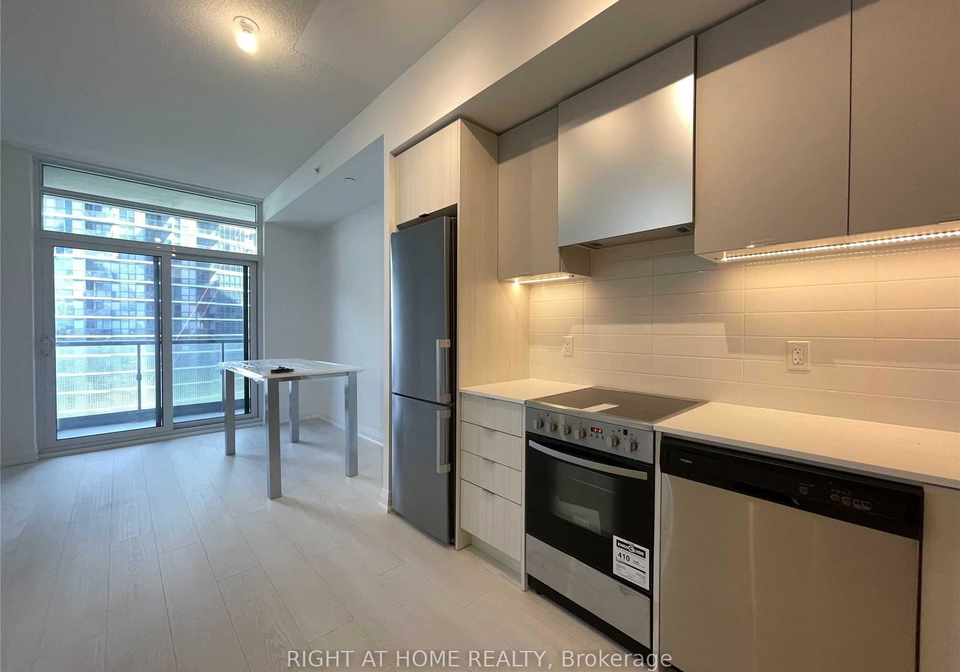 30-gibbs-road-toronto-etobicoke-ontario-w13718330