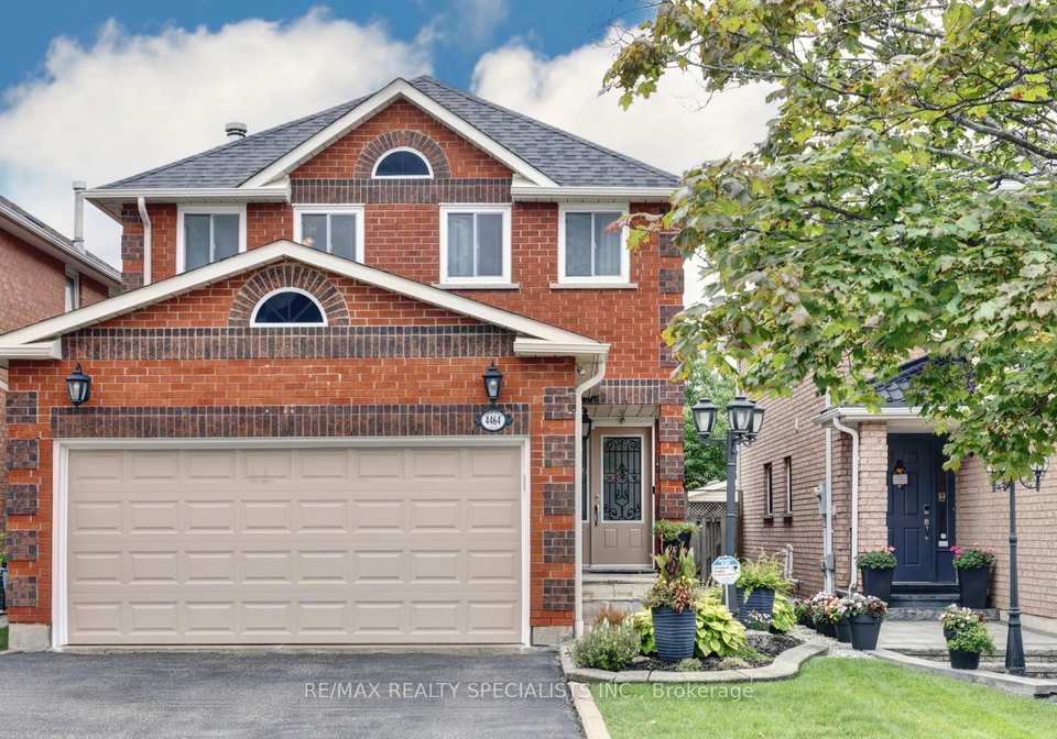 4464-weeping-willow-drive-mississauga-ontario-w13718338