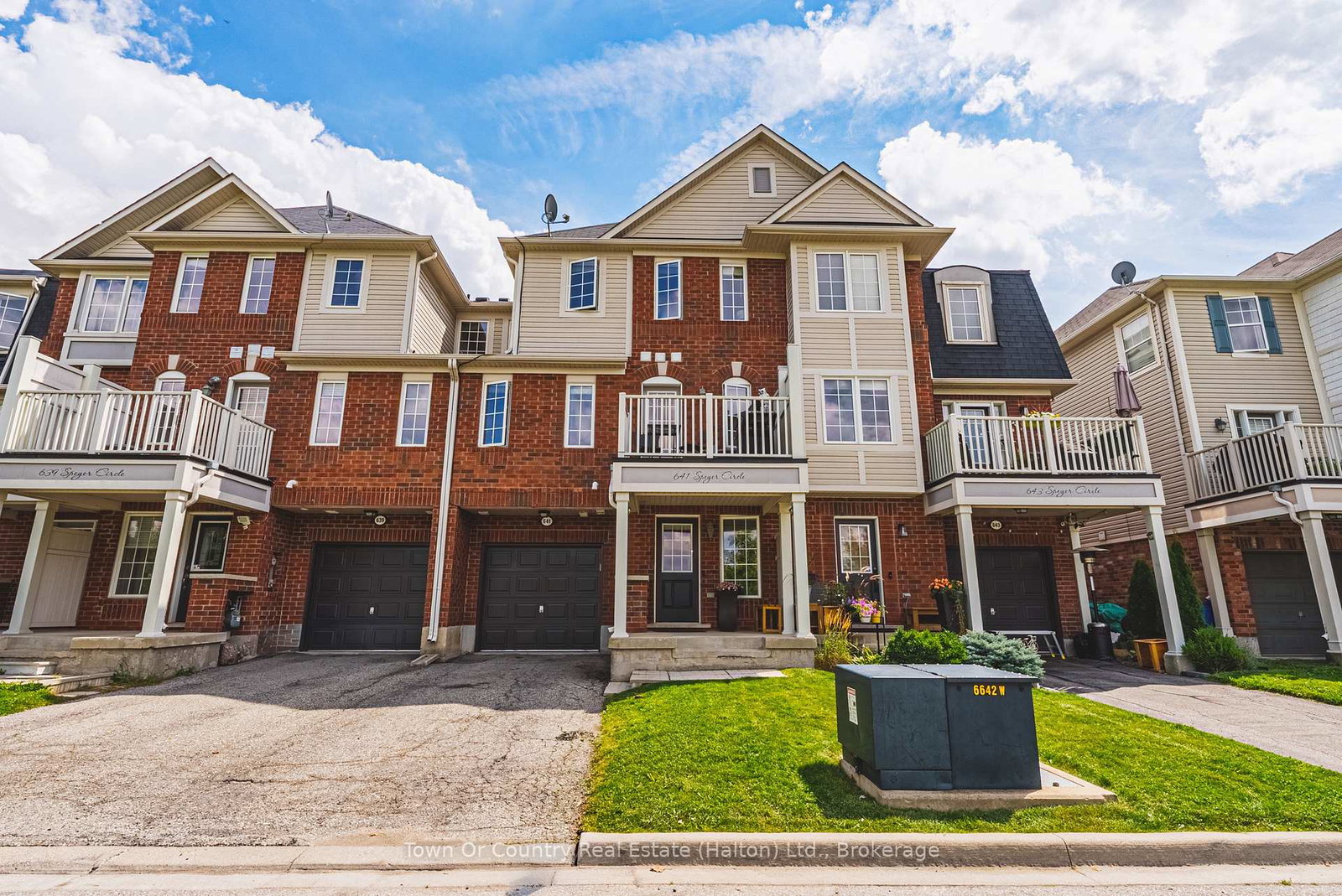 641-speyer-circle-milton-ontario-w13718344