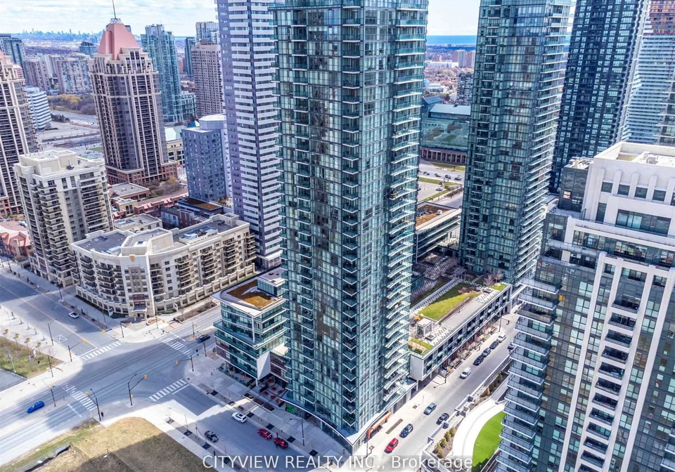 4099-brickstone-mews-mississauga-ontario-w13718372