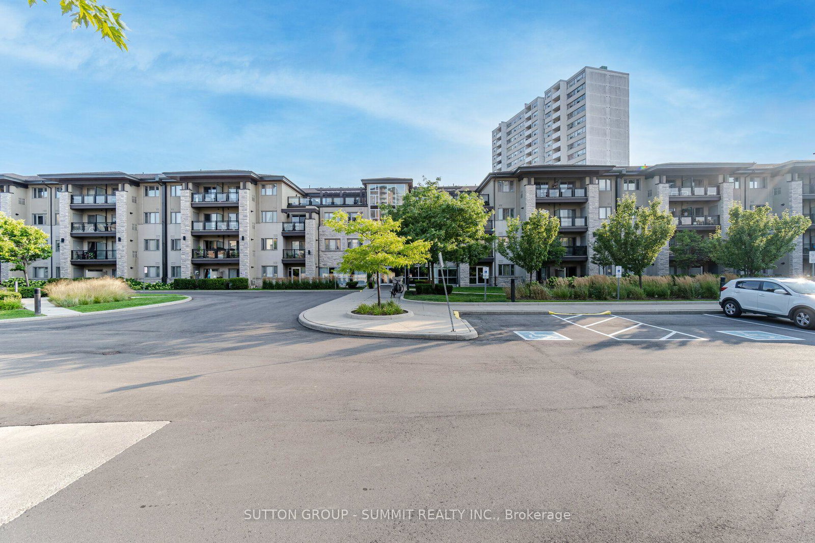 570-lolita-gardens-mississauga-ontario-w13718444
