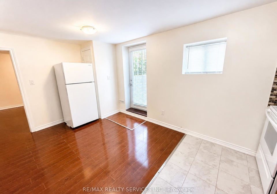 347-edenbrook-hill-drive-brampton-ontario-w13718482