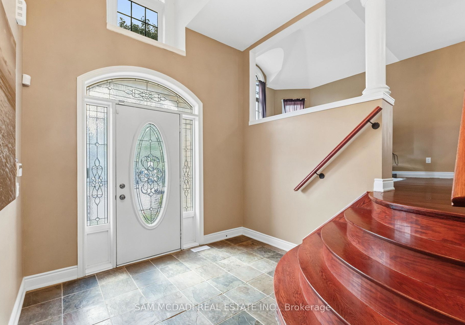 15-eaglesprings-crescent-brampton-ontario-w13718574