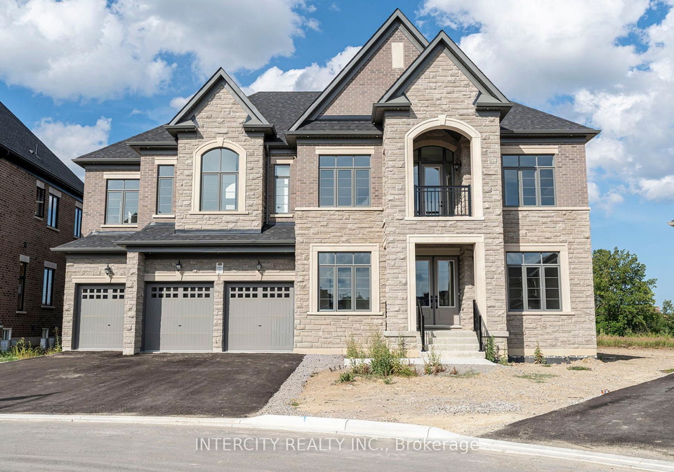 20-gold-bottom-crescent-brampton-ontario-w13718602