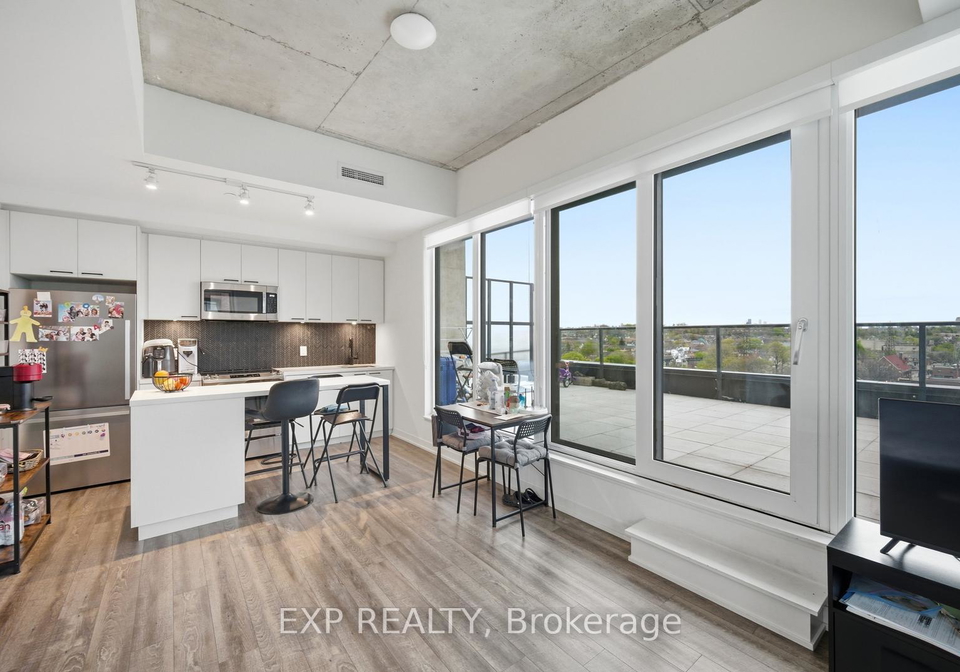 1808-st-clair-avenue-w-toronto-toronto-ontario-w13718672