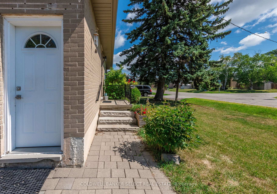 71-martha-street-caledon-ontario-w13718784