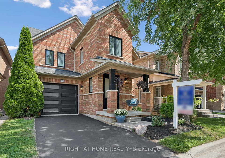 2294-seton-crescent-burlington-ontario-w13718864