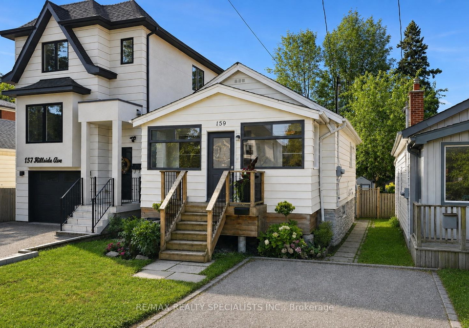 159-hillside-avenue-toronto-etobicoke-ontario-w13718972