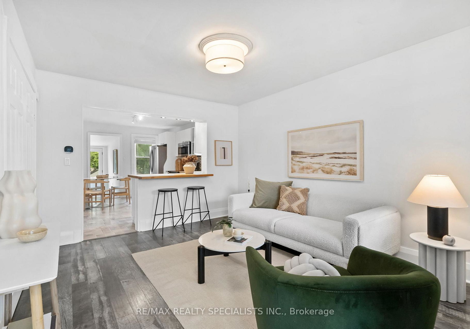 159-hillside-avenue-toronto-etobicoke-ontario-w13718972