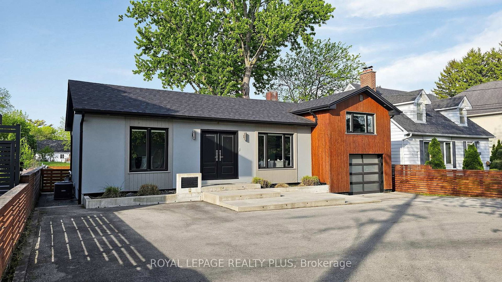 285-bronte-road-oakville-ontario-w13719056