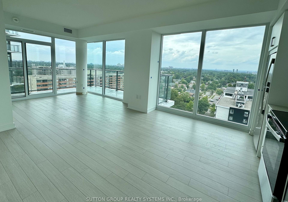 4010-eglinton-avenue-w-toronto-etobicoke-ontario-w13719240