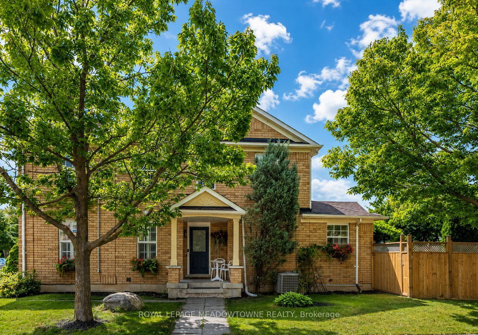 1116-barclay-circle-milton-ontario-w13719332