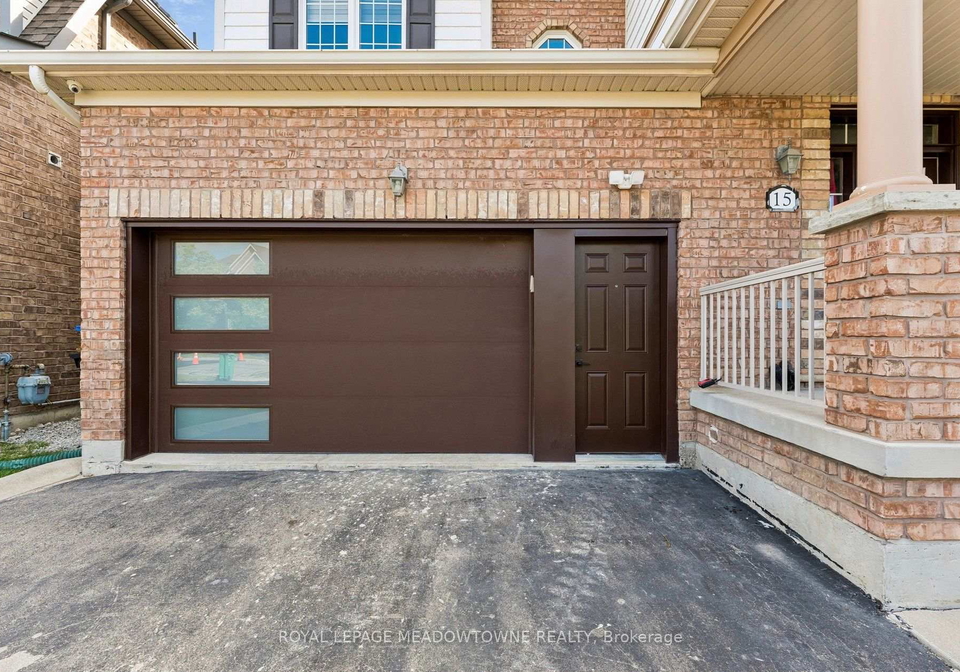 15-learmont-avenue-caledon-ontario-w13719592