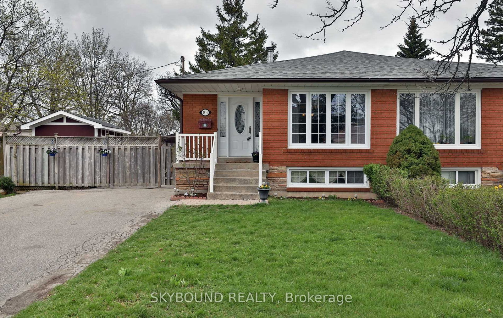 3614-holden-crescent-mississauga-ontario-w13719662