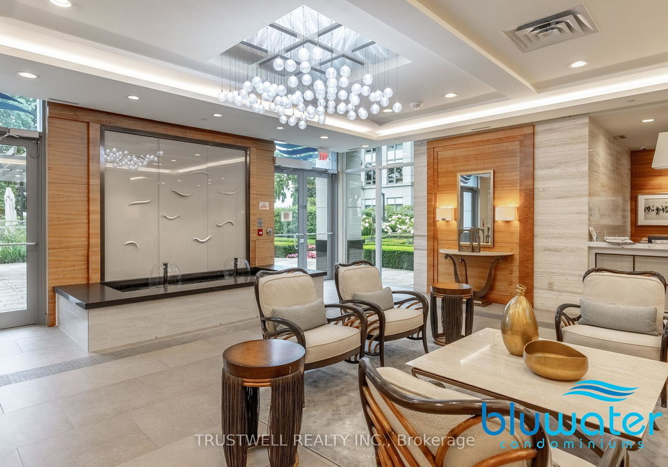 3500-lakeshore-road-w-oakville-ontario-w13719768