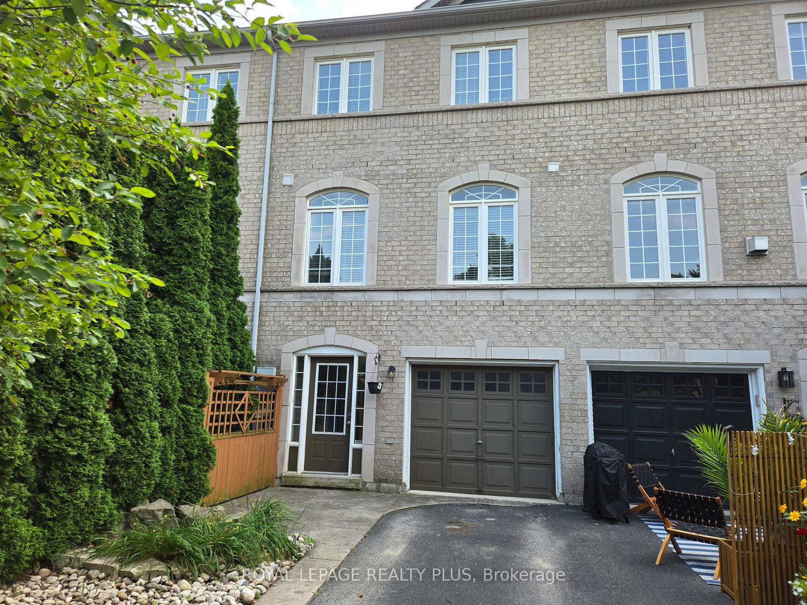 2333-sutton-drive-burlington-ontario-w13719802