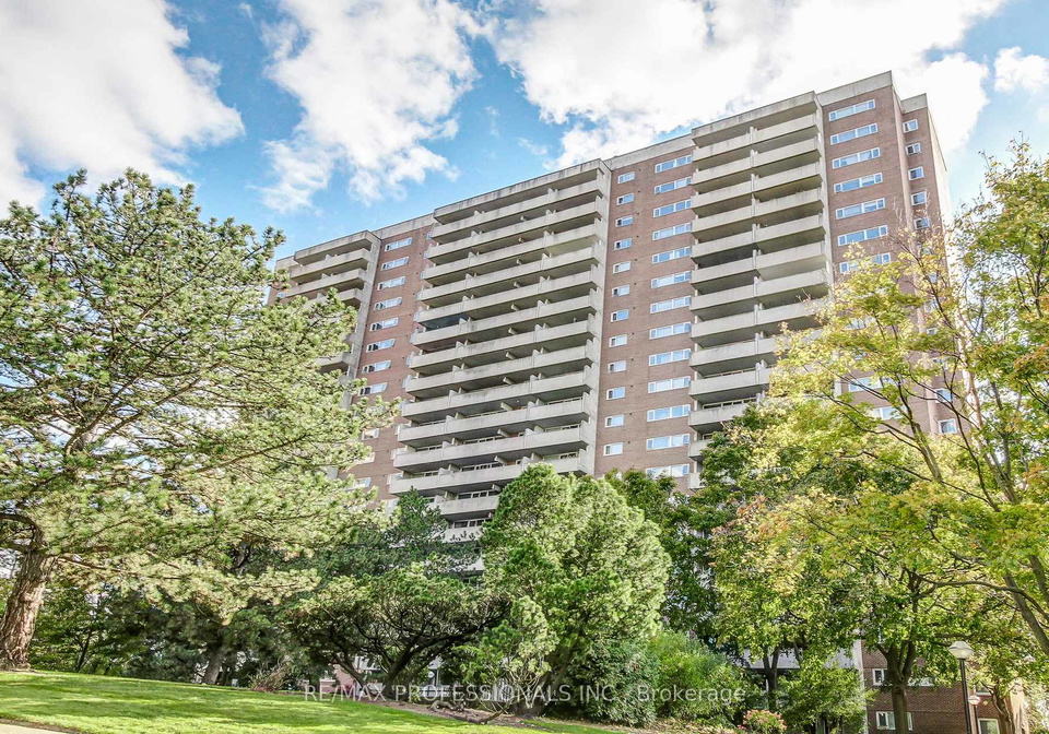 240-scarlett-road-toronto-toronto-ontario-w13719886