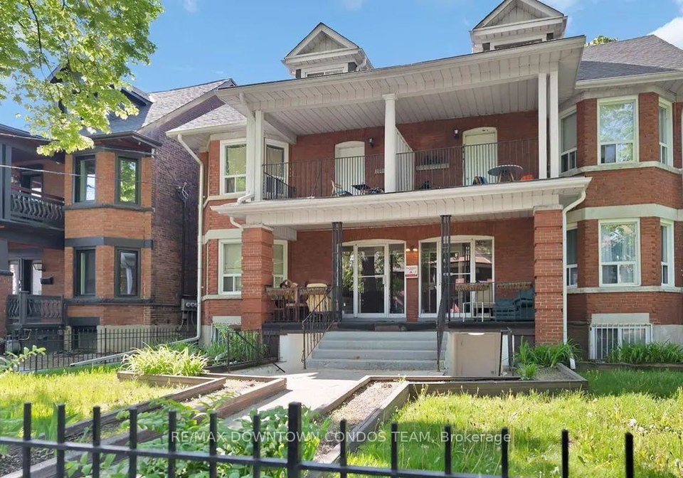 5-thornburn-avenue-toronto-toronto-ontario-w13720028