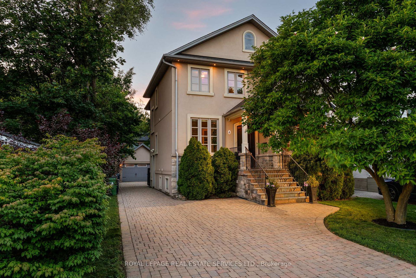 4-springbrook-gardens-toronto-etobicoke-ontario-w13720274