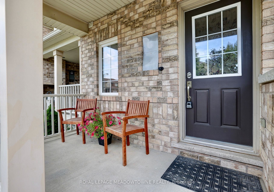 601-cargill-path-milton-ontario-w13720368