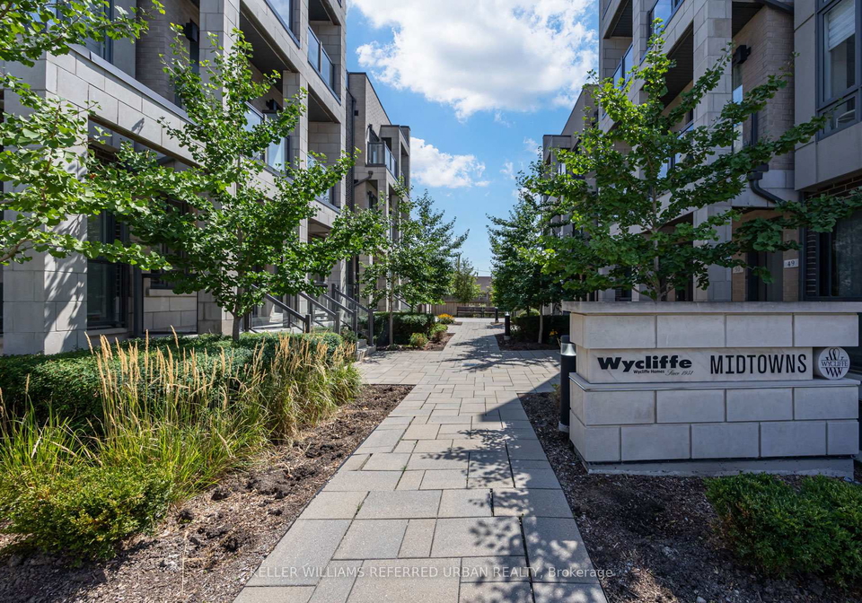 719-lawrence-avenue-w-toronto-north-york-ontario-w13720400