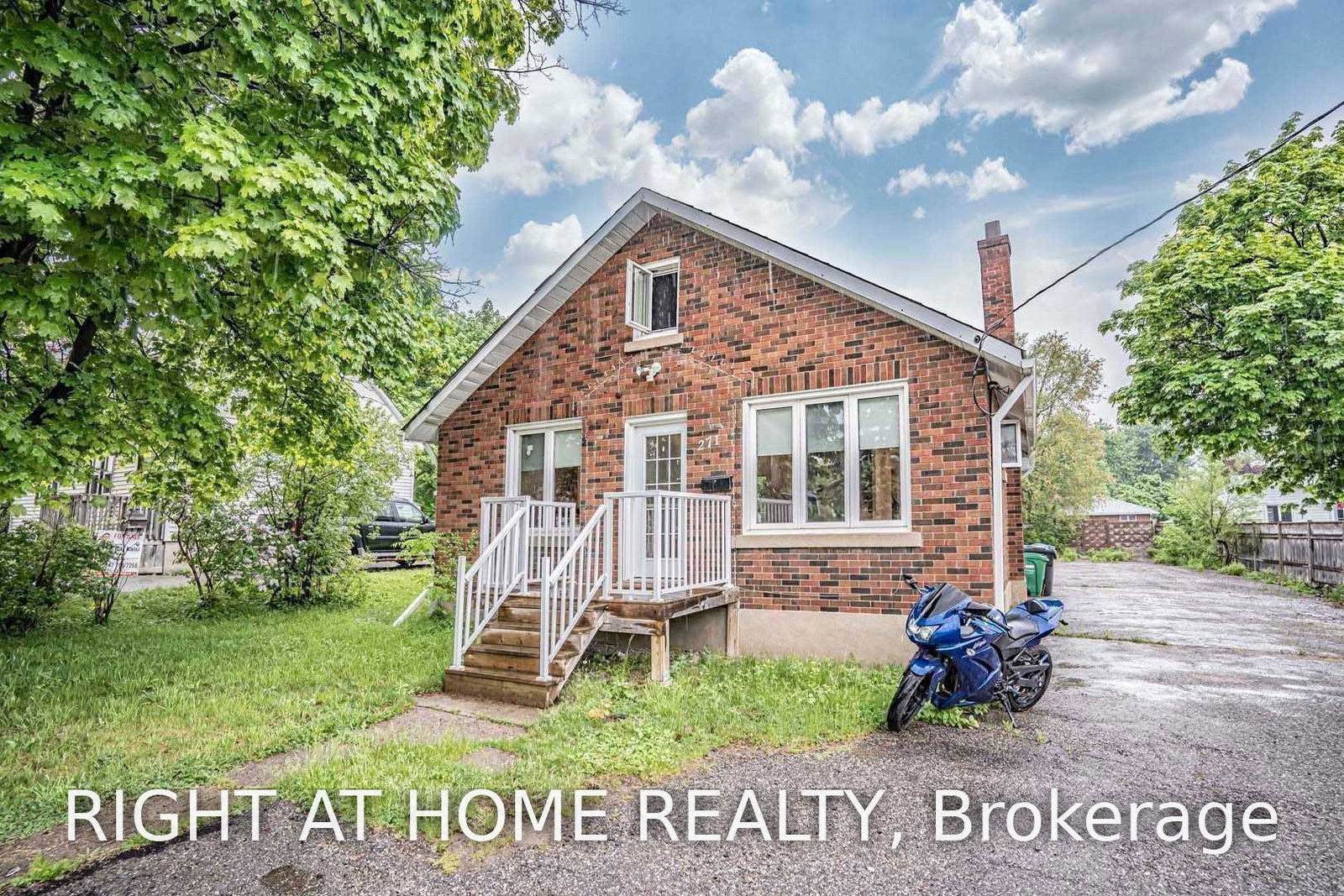 271-queen-street-brampton-ontario-w13720658