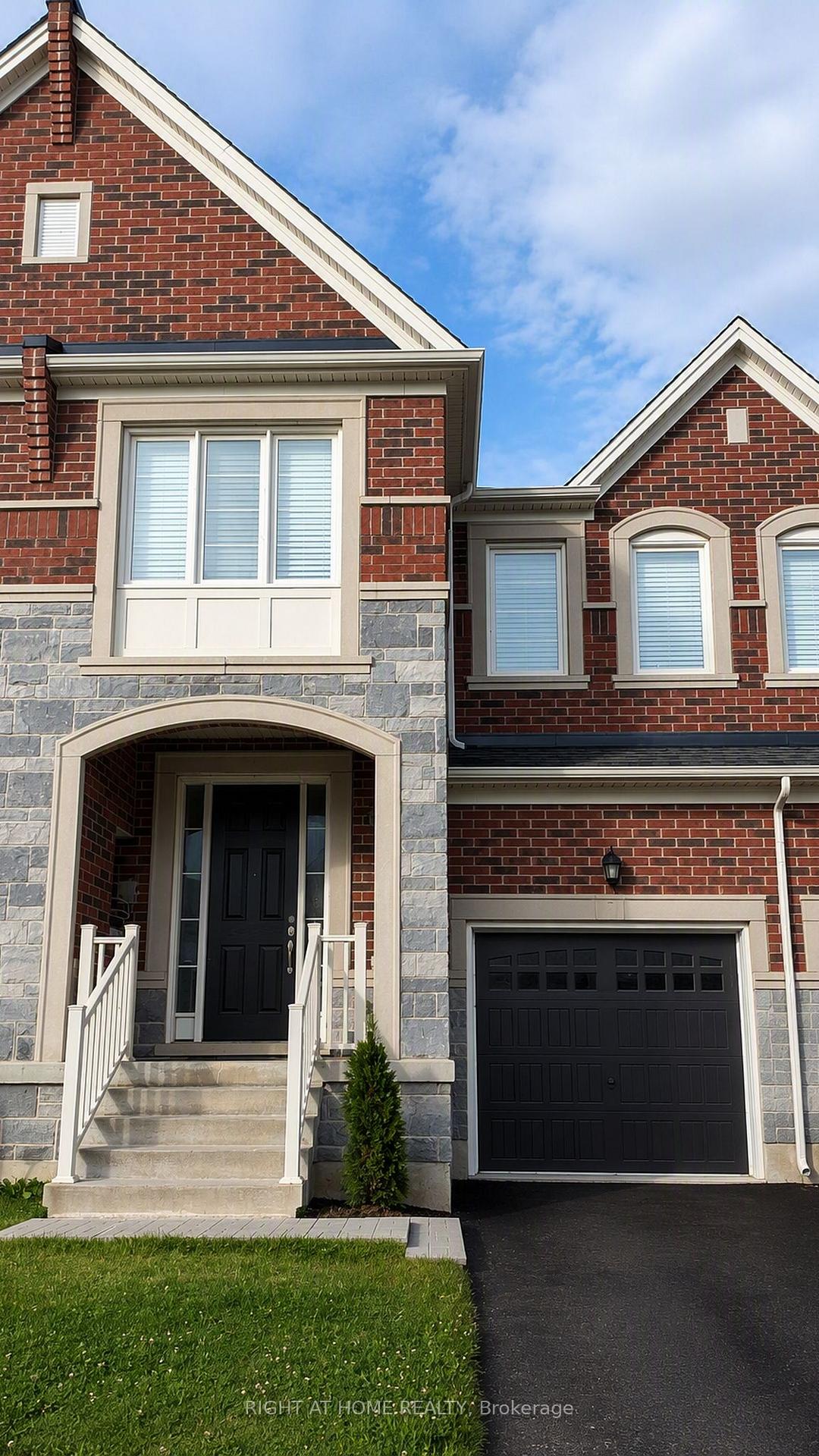 7-little-britain-crescent-brampton-ontario-w13720666