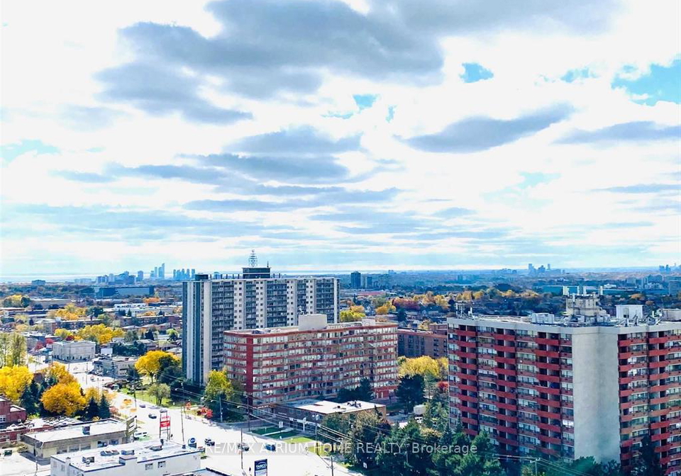 800-lawrence-avenue-w-toronto-north-york-ontario-w13720714