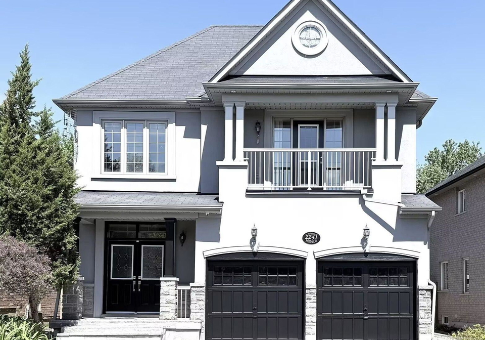 2241-adirondak-trail-oakville-ontario-w13720838